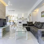 Lapis Apartman *
